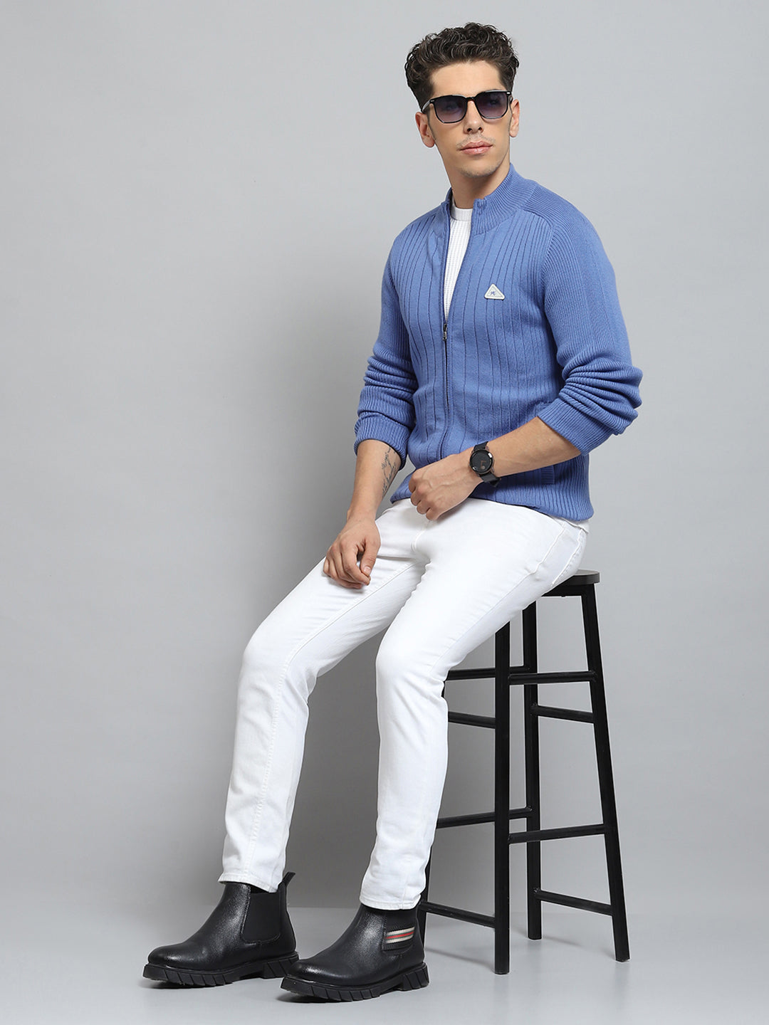 Men Blue Solid Round Neck Full Sleeve Pullover