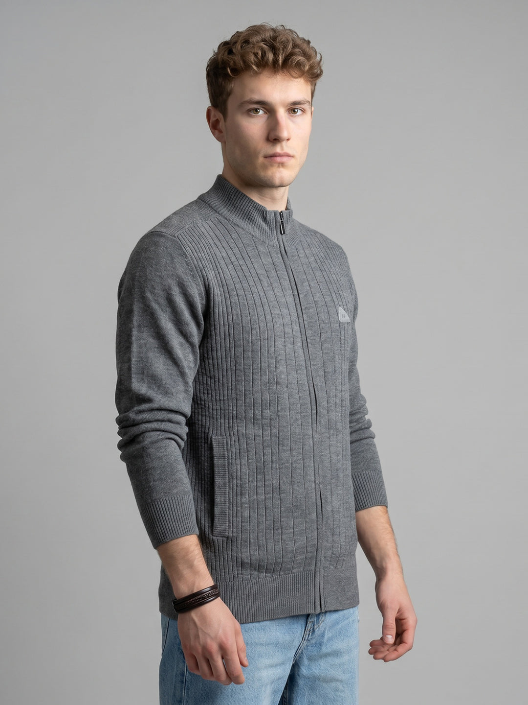 Men Grey Solid Turtle Neck Full Sleeve Pullover