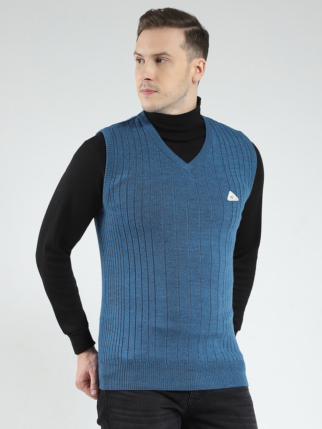 Men Blue Solid V Neck Sleeveless Sweater