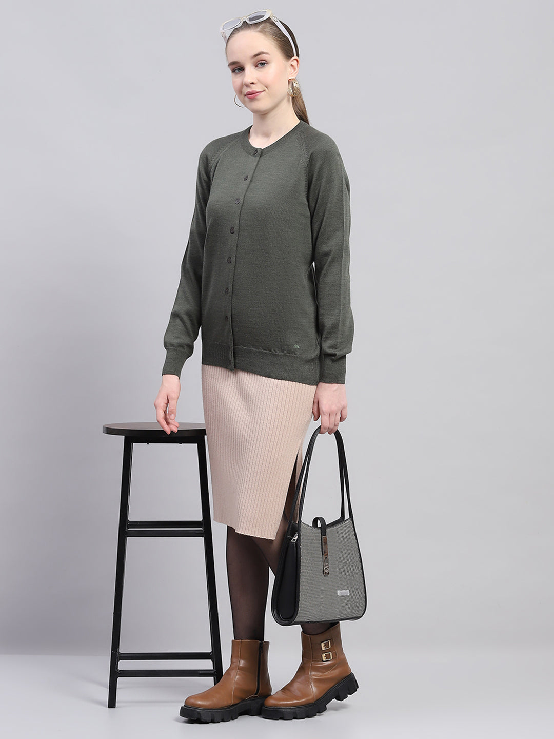 Women Olive Solid Round Neck Full Sleeve Cardigan