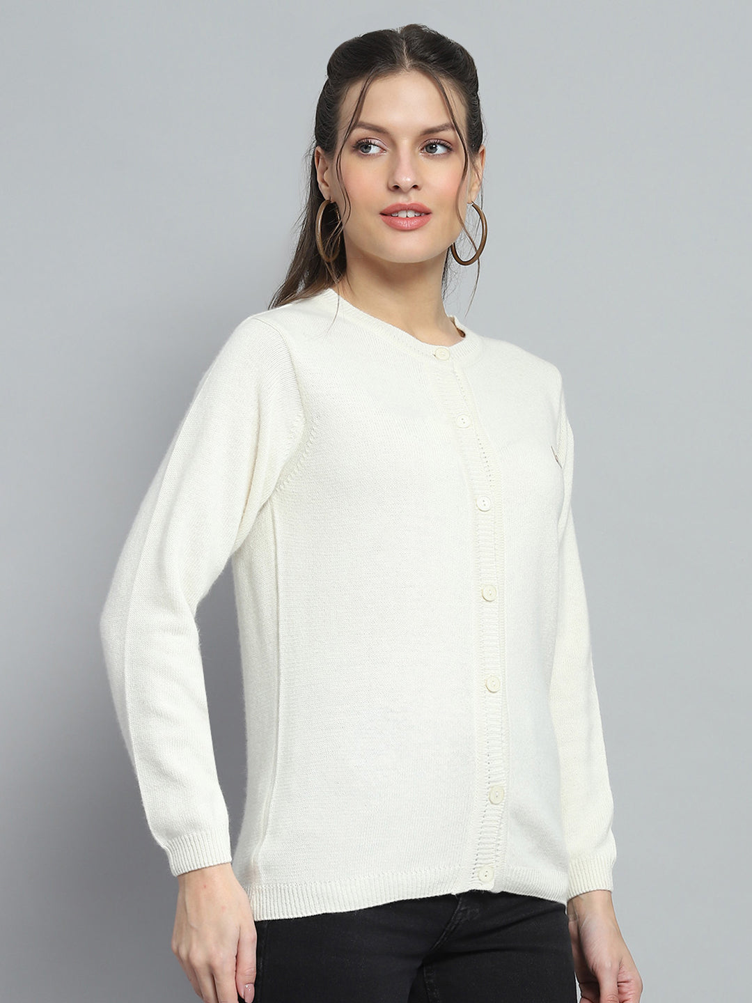 Women Off White Solid Round Neck Full Sleeve Cardigan