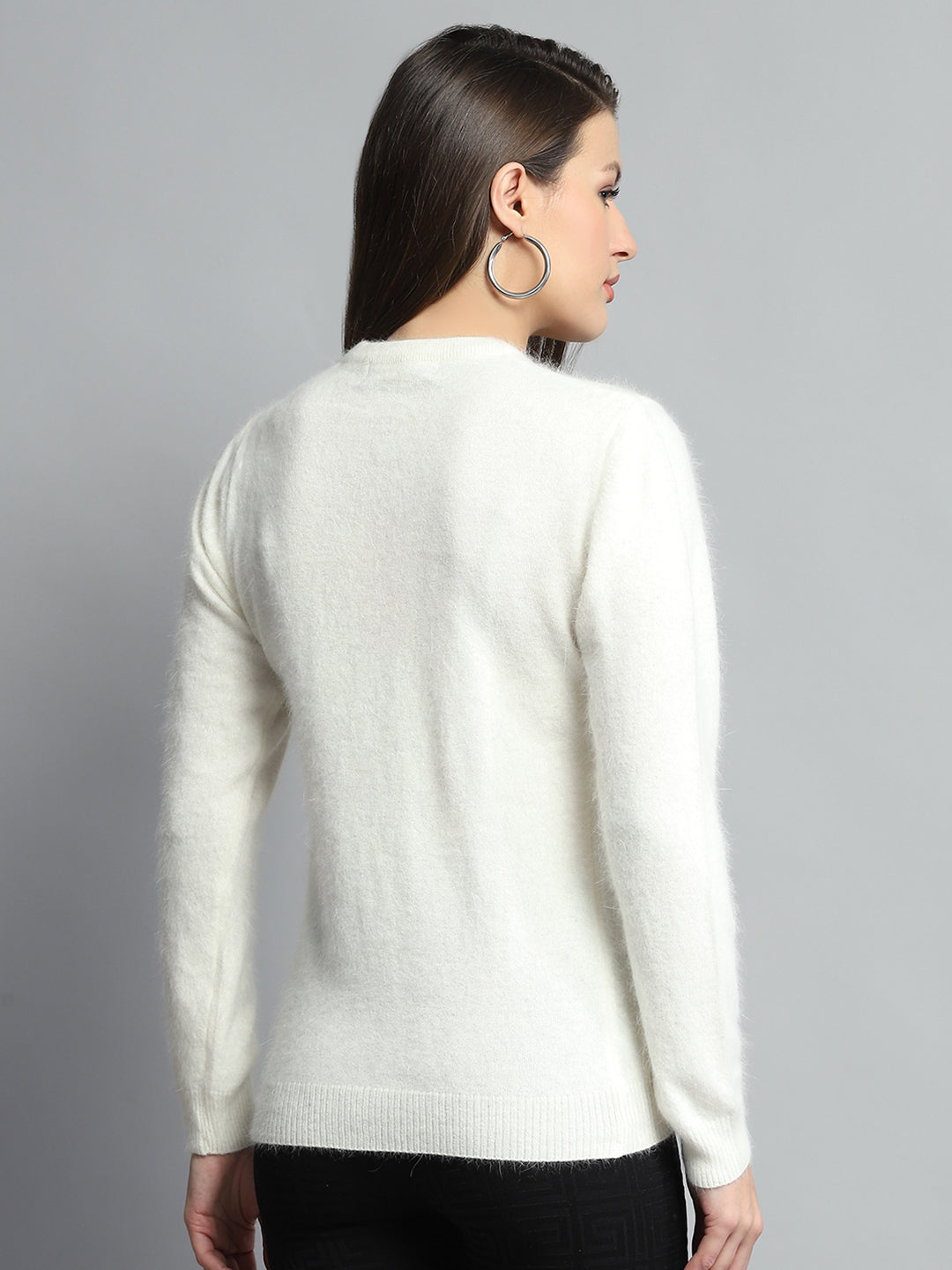 Women Off White Solid Round Neck Full Sleeve Cardigan