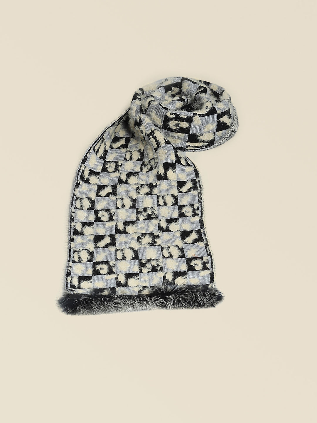 Women Black & Grey Self Design Muffler