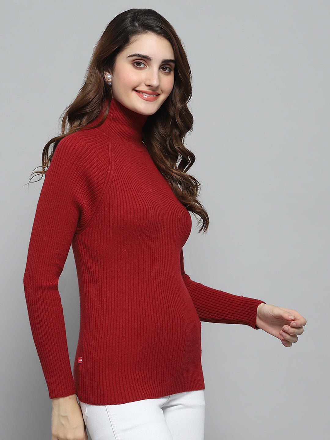 Women Maroon Solid High Neck Full Sleeve Sceavy
