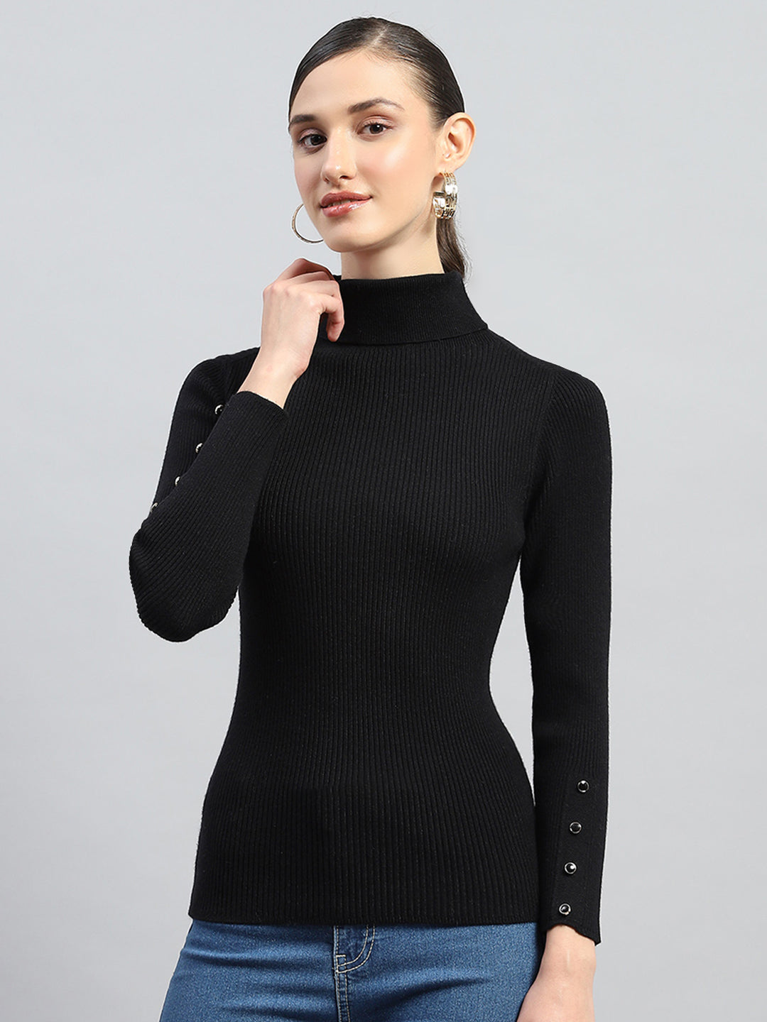 Women Black Solid High Neck Full Sleeve Sceavy