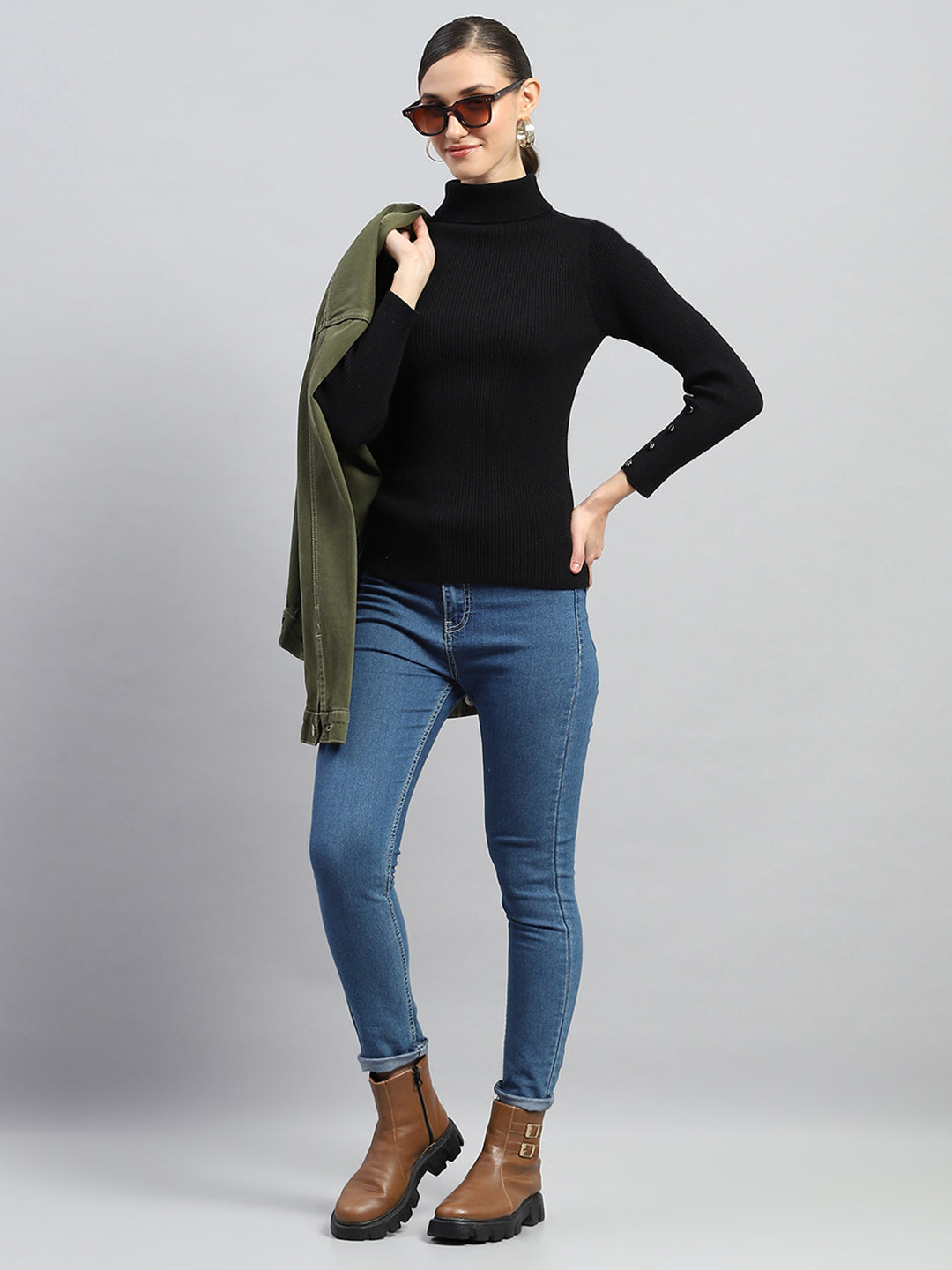 Women Black Solid High Neck Full Sleeve Sceavy