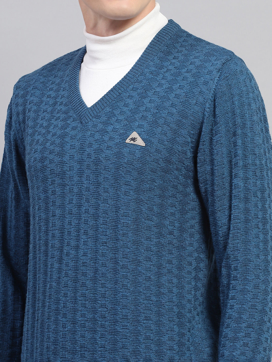 Men Blue Self Design V Neck Full Sleeve Pullover