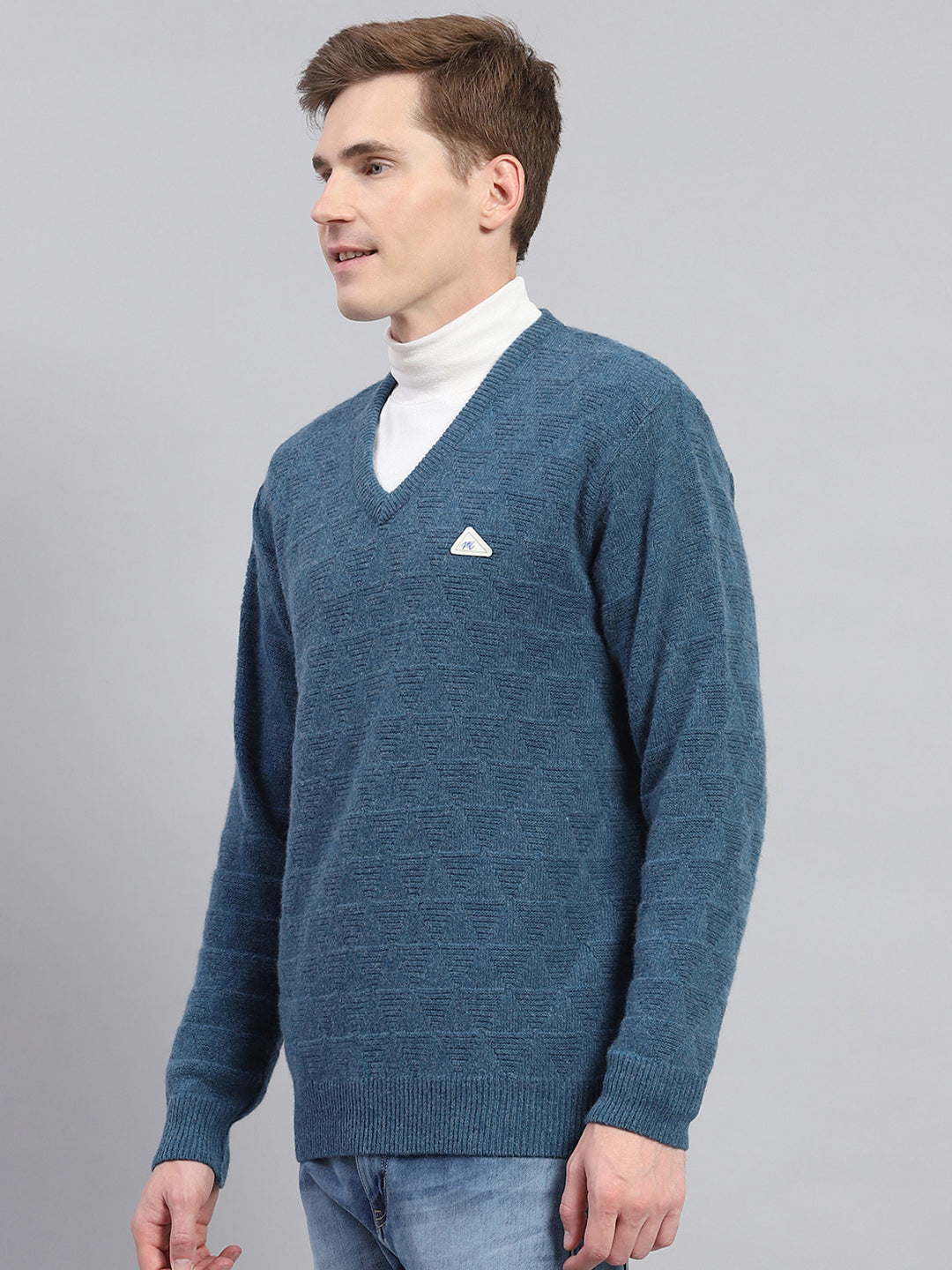 Men Blue Self Design V Neck Full Sleeve Pullover