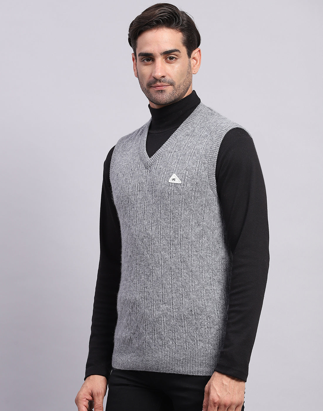 Men Grey Self Design V Neck Sleeveless Sweater