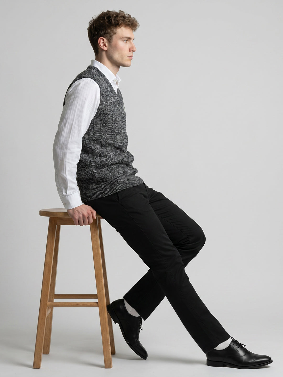 Men Black Jacquard V Neck Sleeveless Sweater