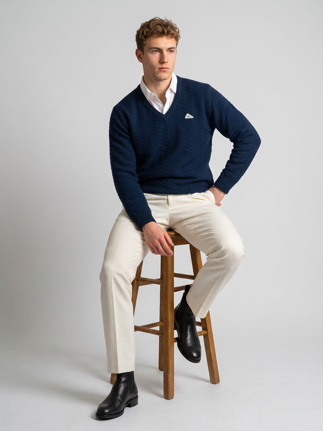 Men Blue Self Design V Neck Full Sleeve Pullover