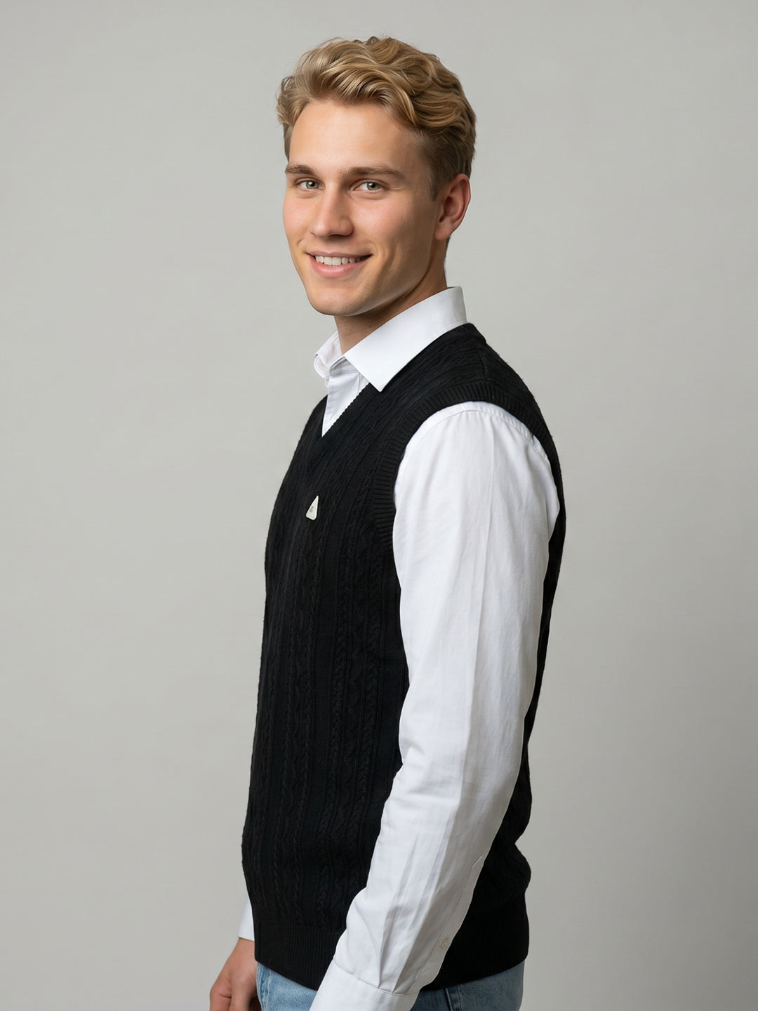 Men Black Self Design V Neck Sleeveless Sweater