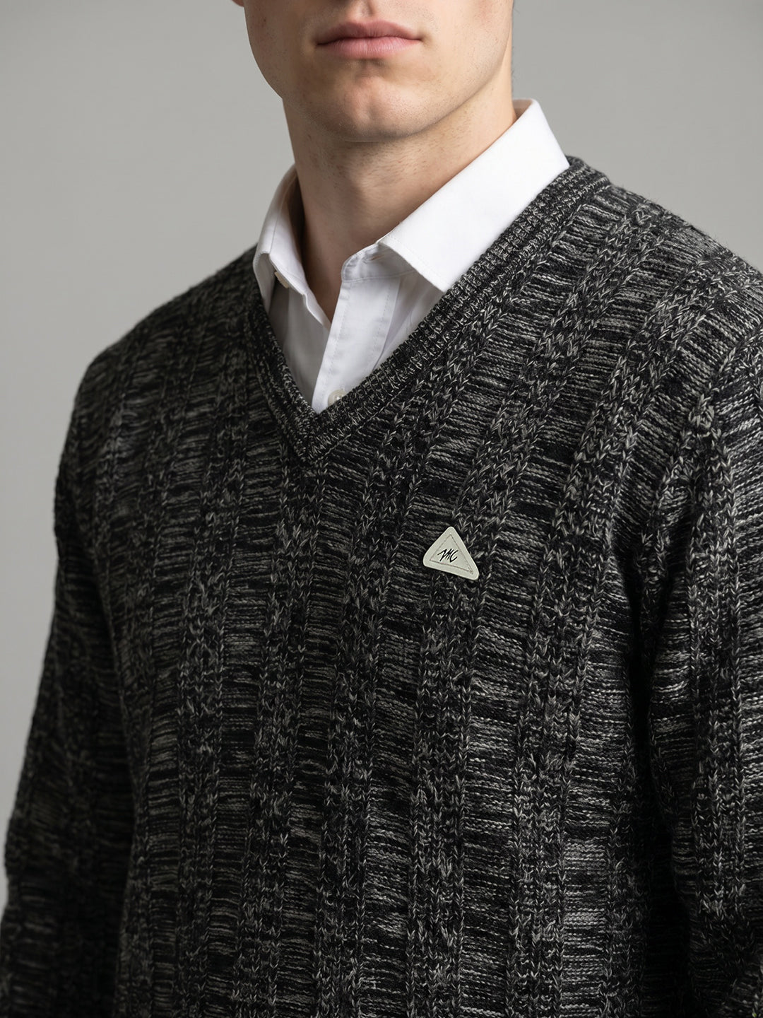 Men Black Self Design V Neck Full Sleeve Pullover