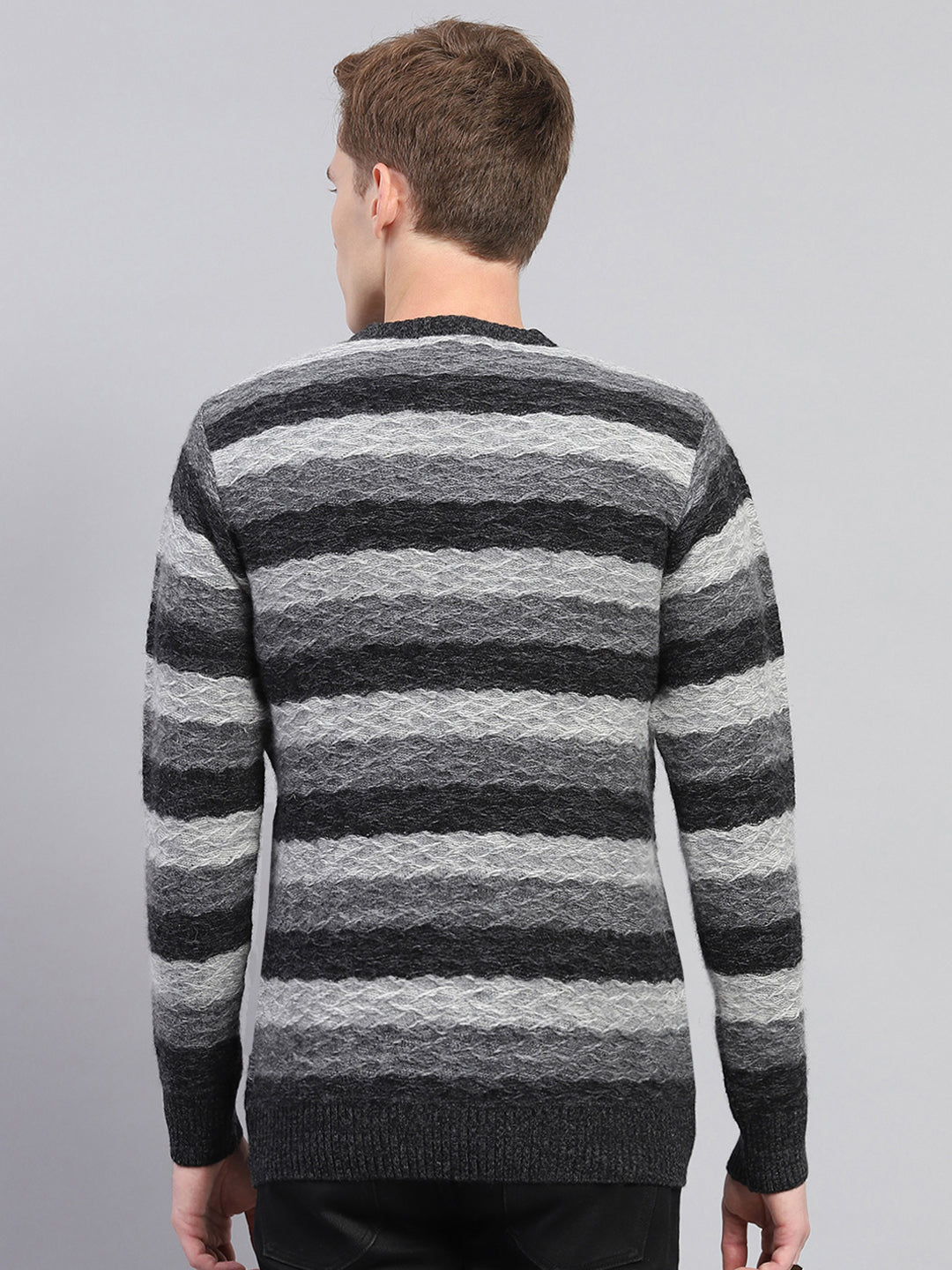 Men Black Stripe V Neck Full Sleeve Pullover