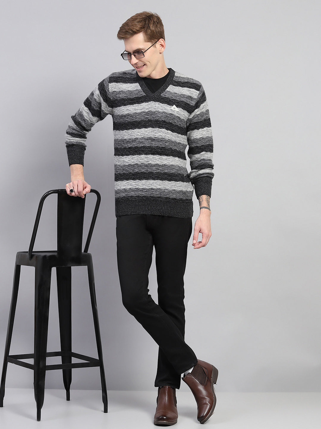 Men Black Stripe V Neck Full Sleeve Pullover
