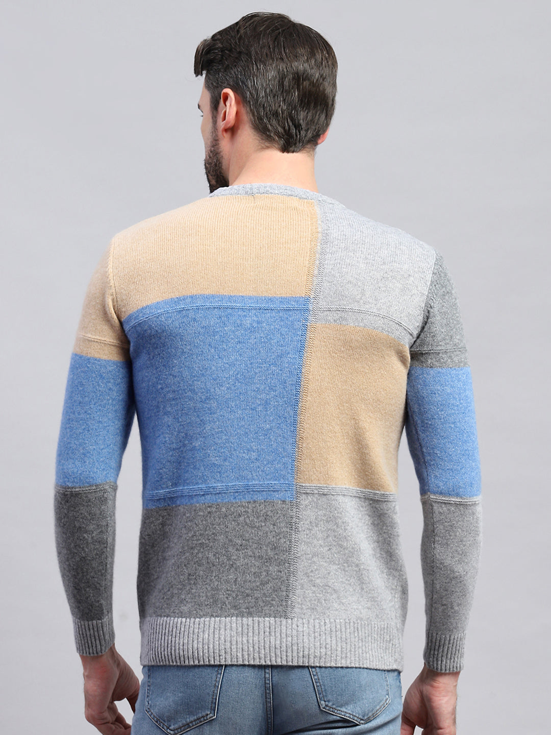 Men Grey Colourblocked Round Neck Full Sleeve Pullover