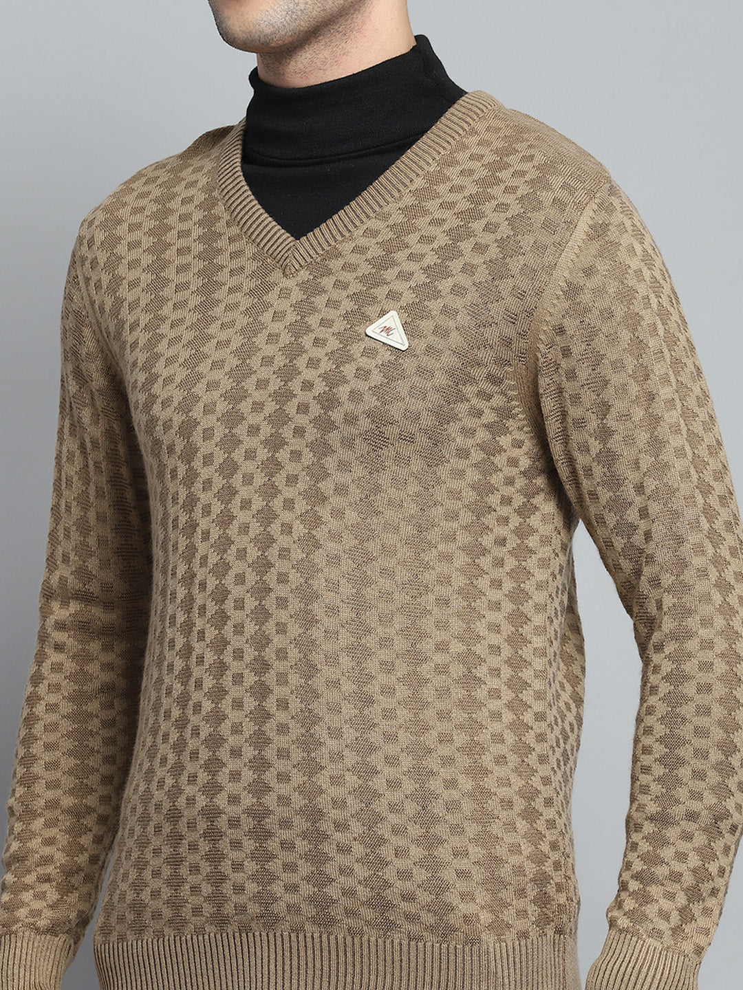 Men Brown Self Design V Neck Full Sleeve Pullover