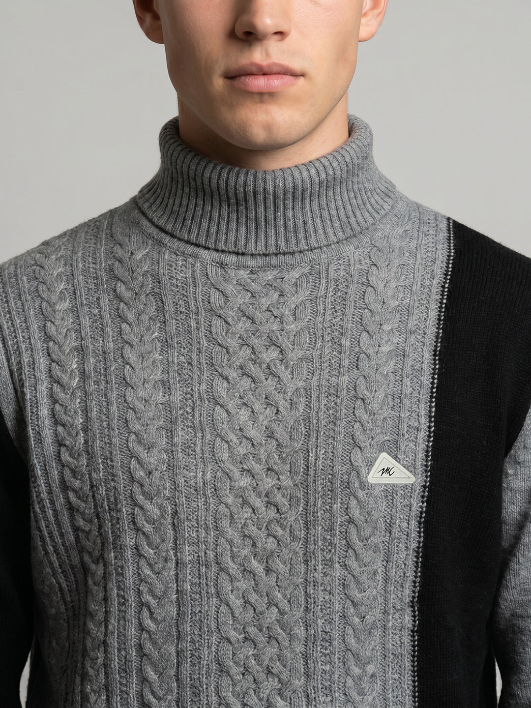 Men Grey Self Design High Neck Full Sleeve Pullover