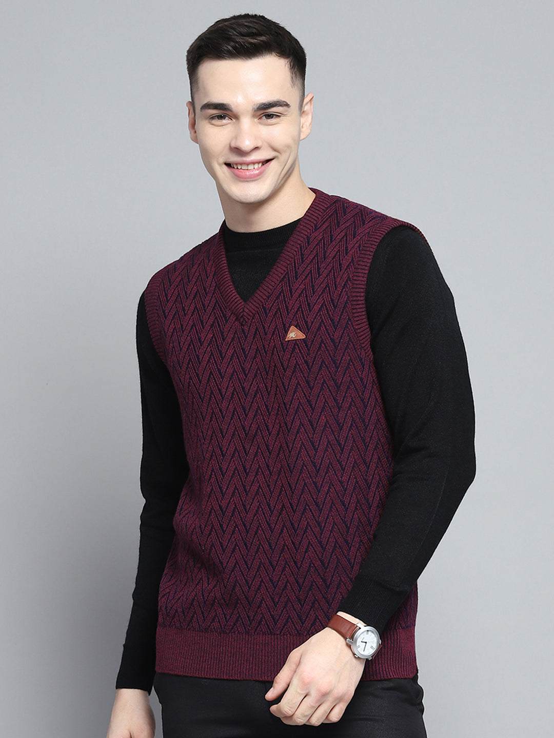 Men Maroon Self Design V Neck Sleeveless Sweater