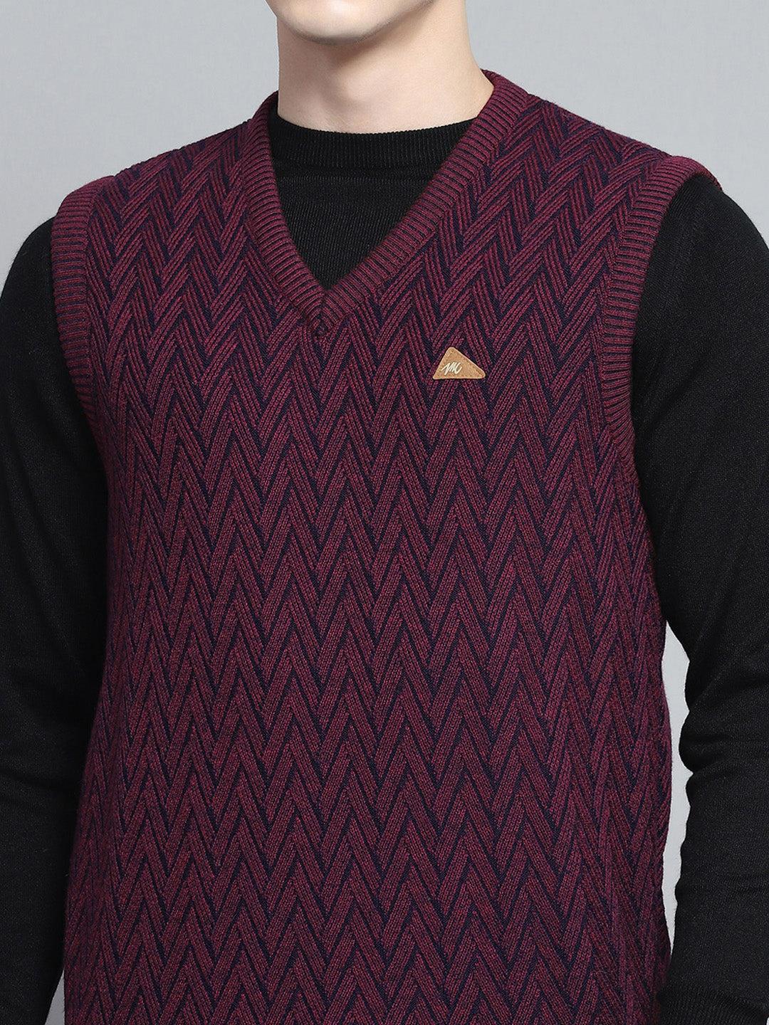 Men Maroon Self Design V Neck Sleeveless Sweater