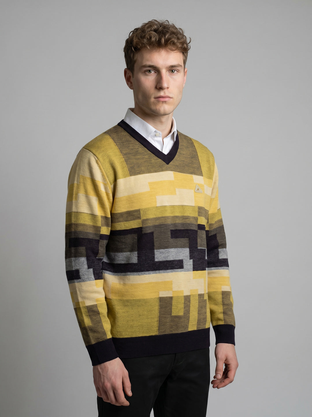 Men Navy Blue Self Design V Neck Full Sleeve Pullover