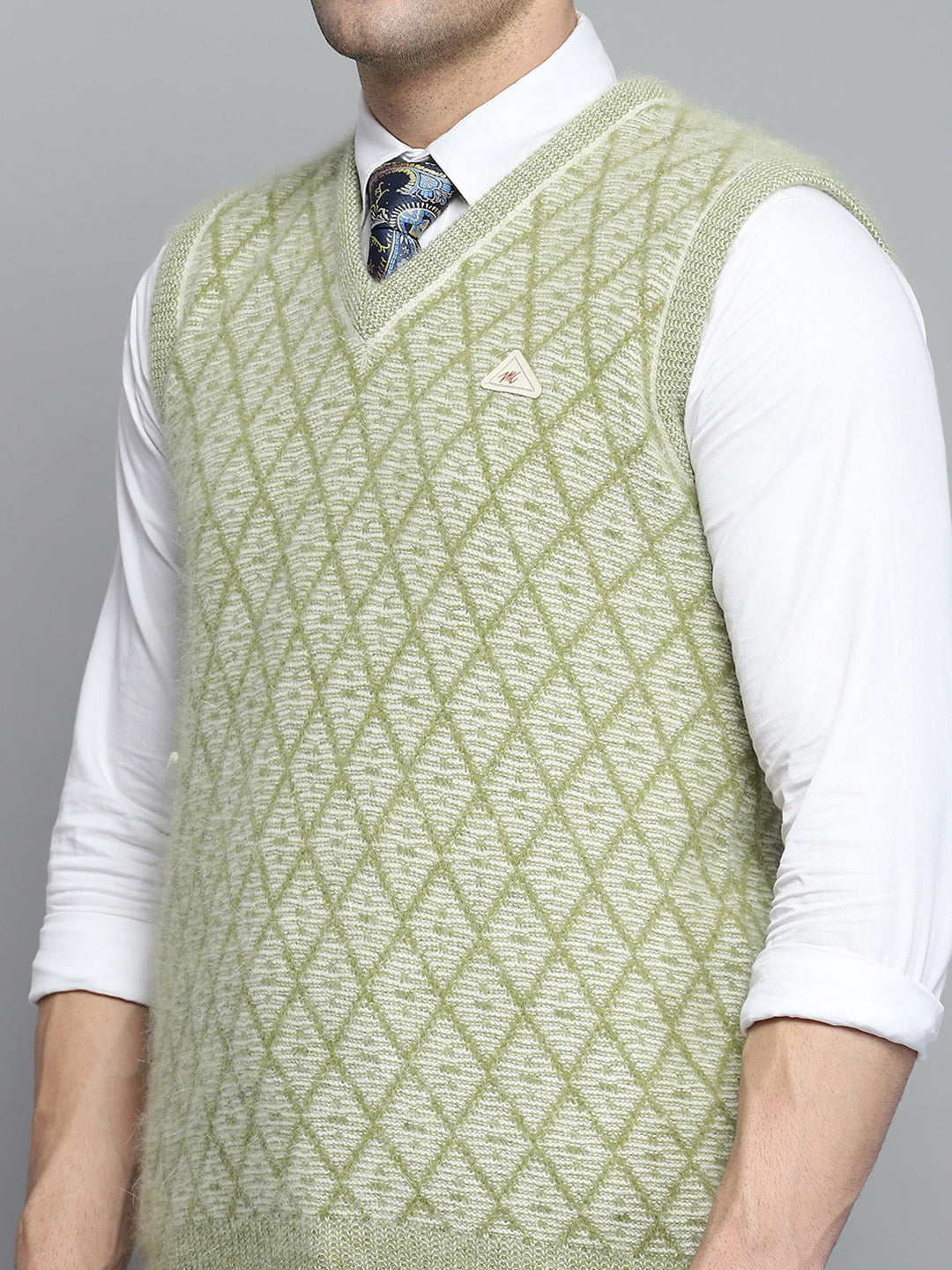 Men Green Self Design V Neck Sleeveless Sweater