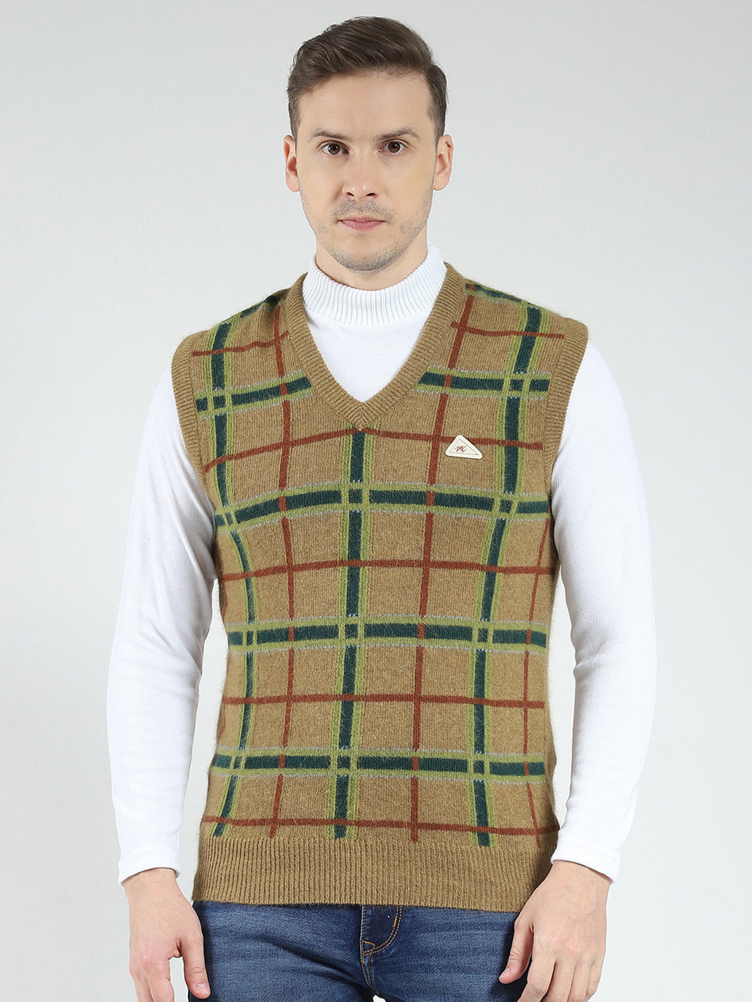 Men Green Printed V Neck Sleeveless Sweater