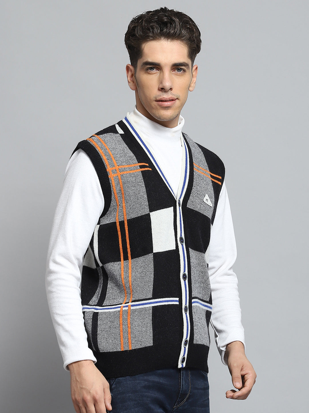 Men Black Self Design V Neck Sleeveless Cardigan