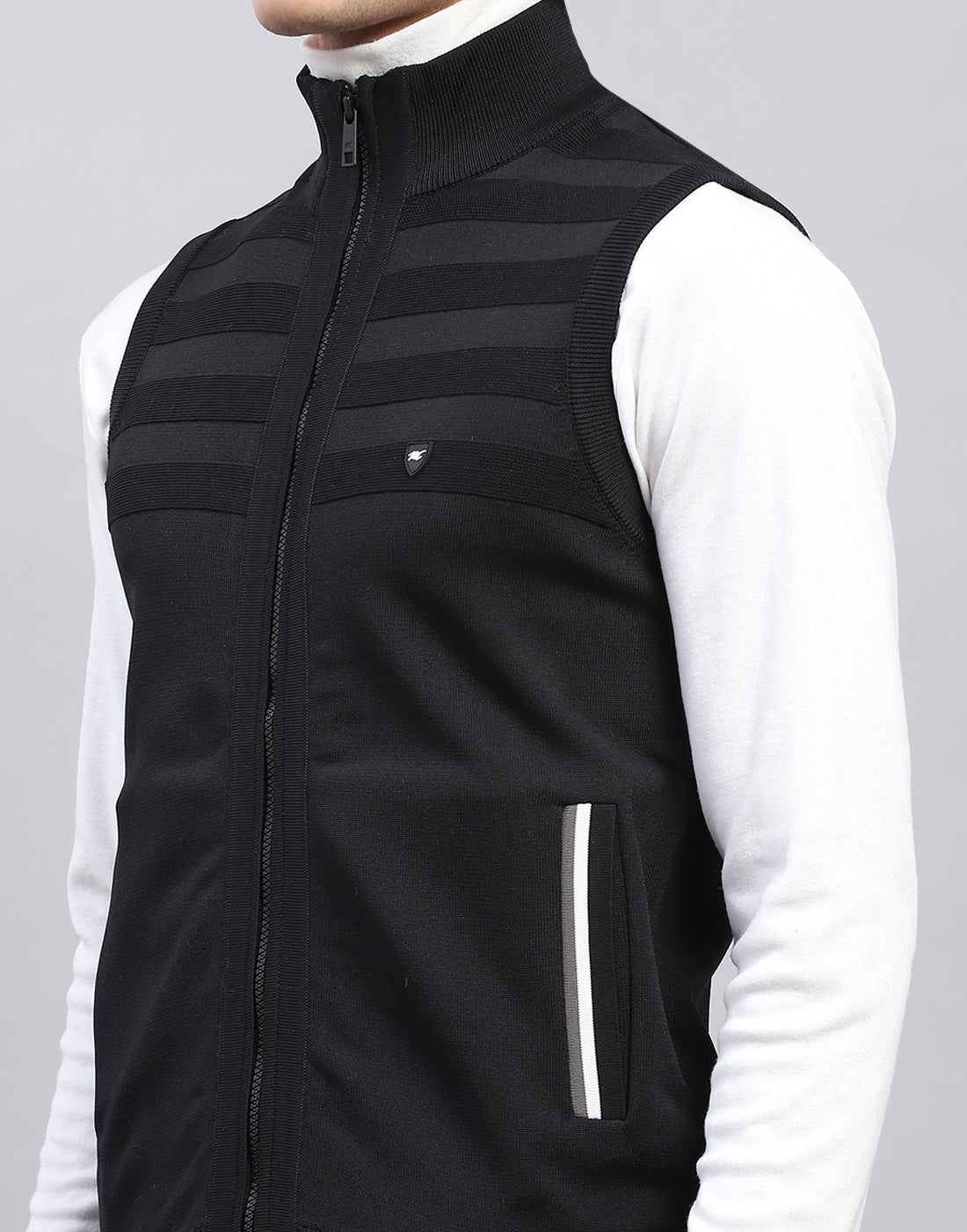 Men Black Solid Mock Neck Sleeveless Sweater