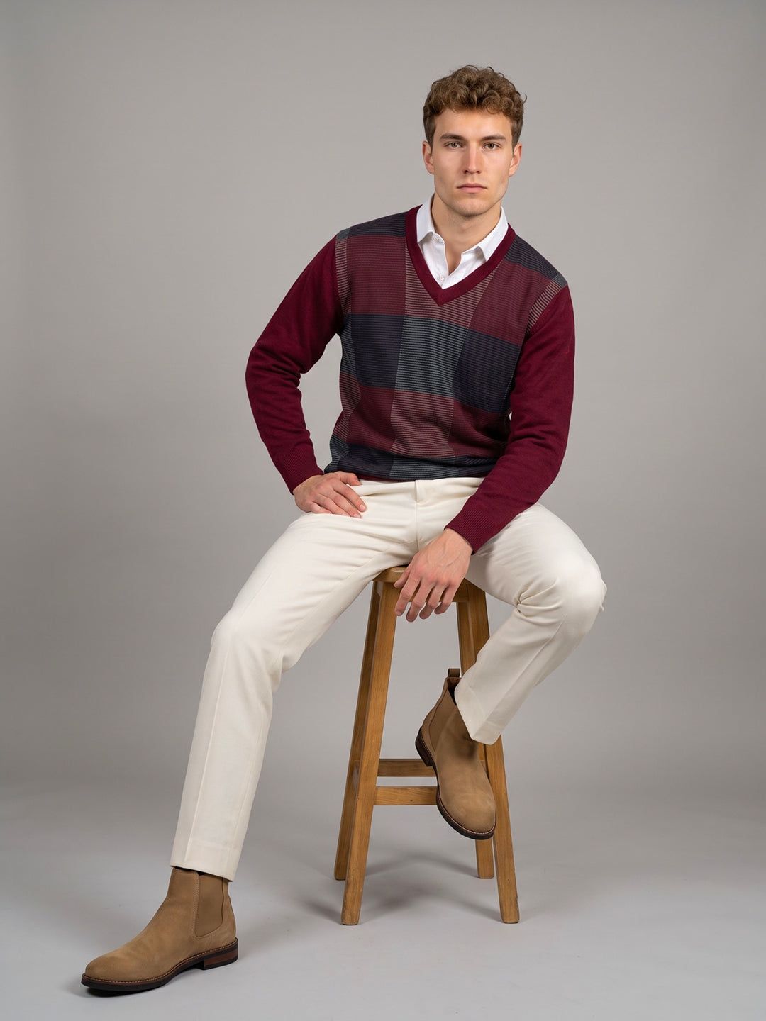 Men Maroon Self Design V Neck Full Sleeve Pullover