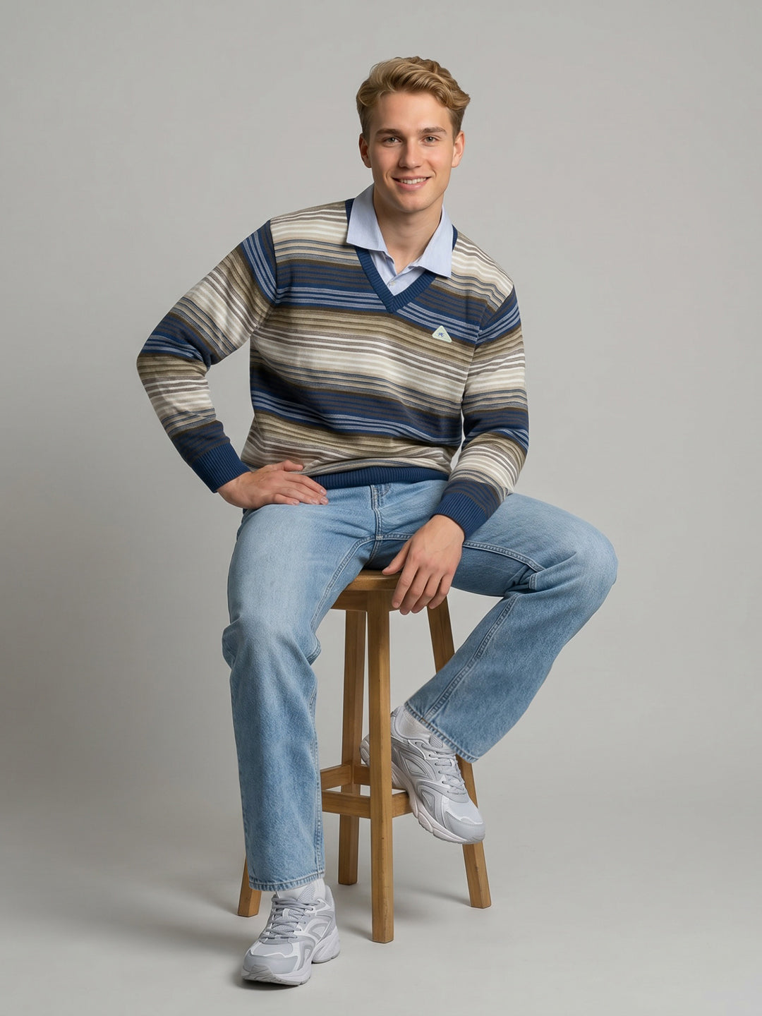 Men Blue Stripe V Neck Full Sleeve Pullover