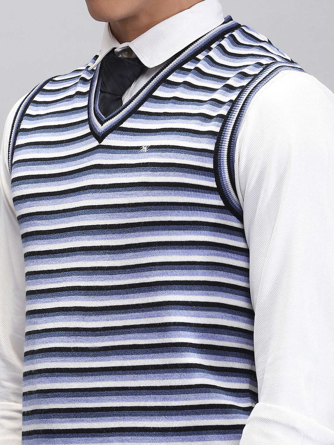 Men Navy Blue Stripe V Neck Sleeveless Sweater