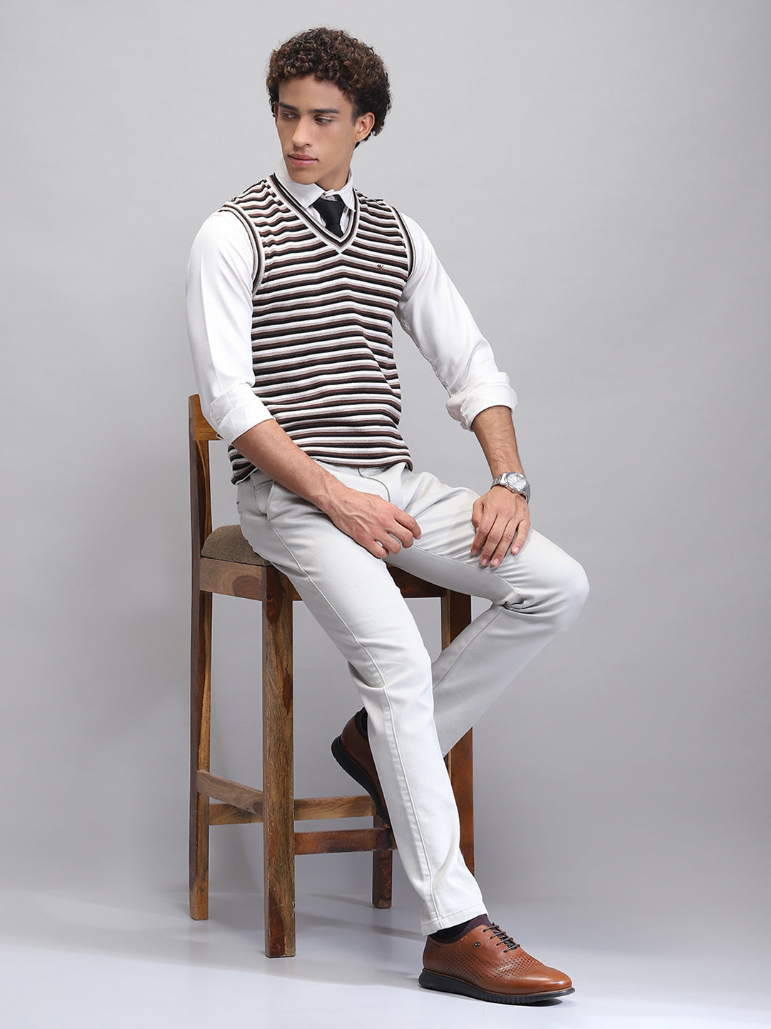 Men Black Stripe V Neck Sleeveless Sweater