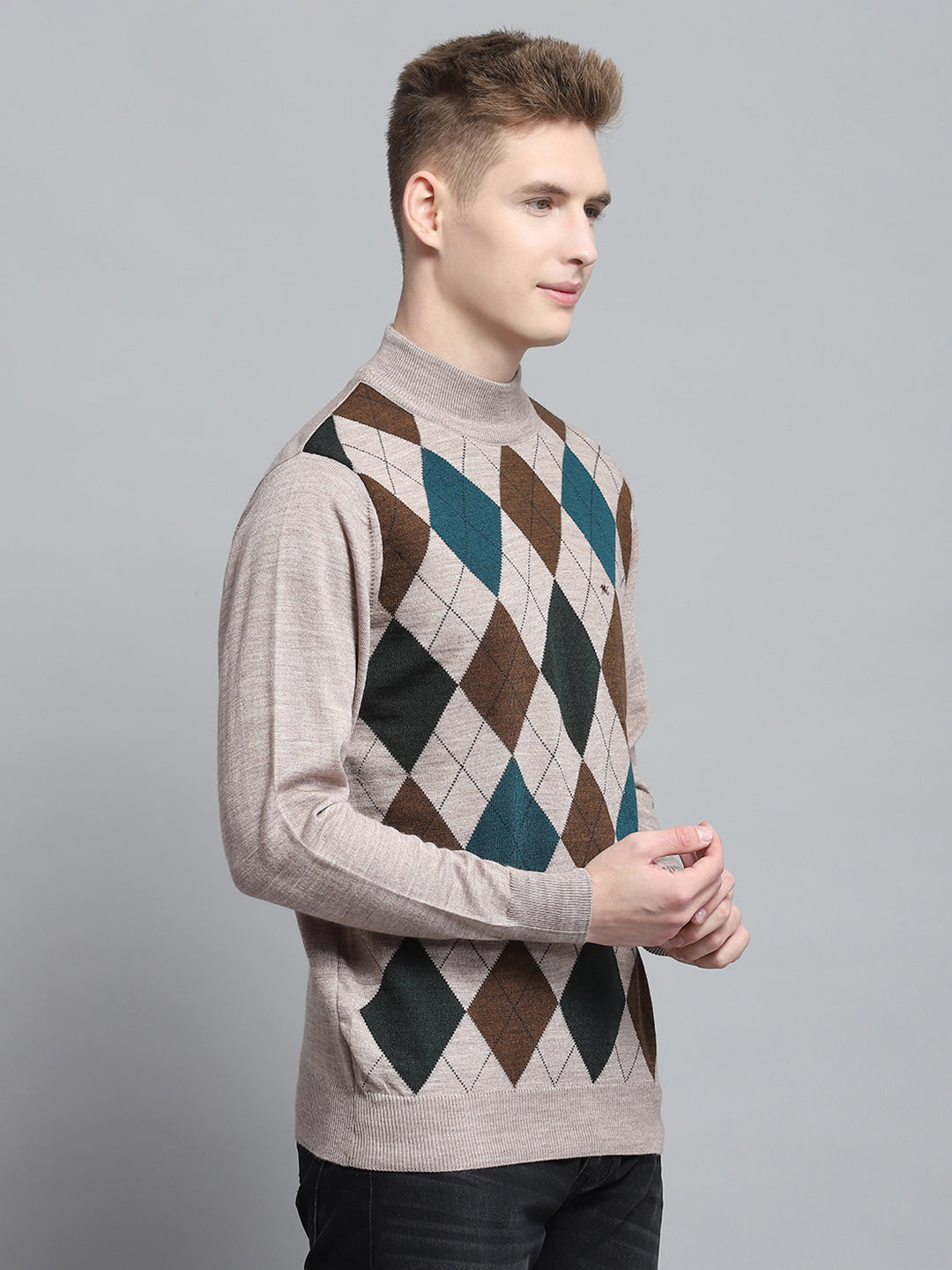 Men Beige Printed Mock Neck Full Sleeve Pullover