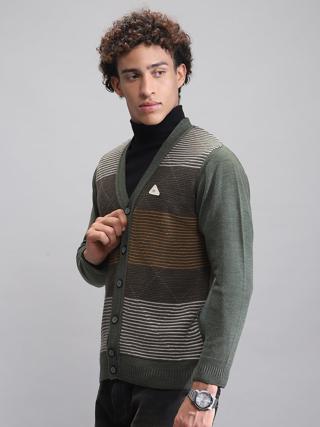 Men Green Self Design V Neck Full Sleeve Cardigan