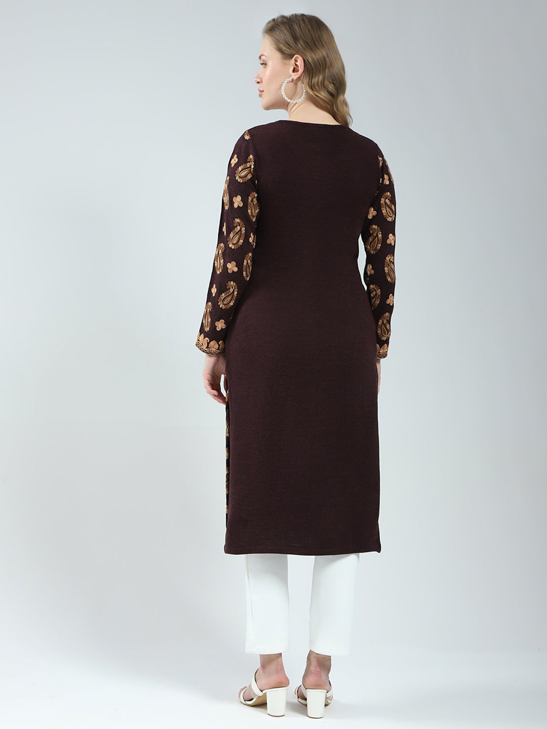 Women Maroon Printed V Neck Full Sleeve Winter Kurti