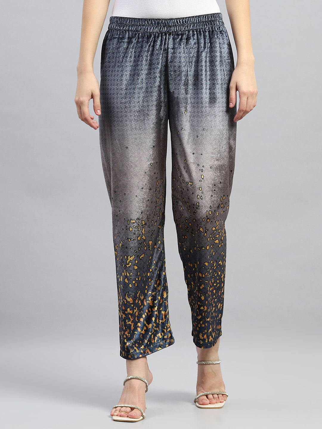 Women Blue Printed Round Neck Full Sleeve Kurti Set