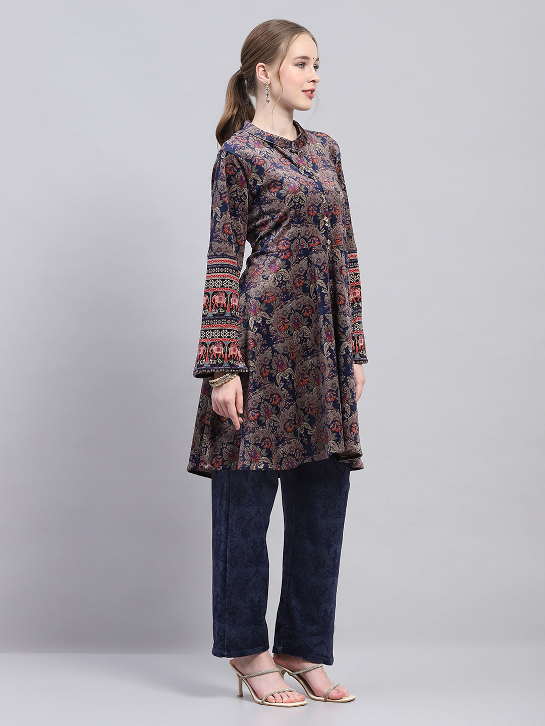 Women Blue Designer Round Neck Full Sleeve Kurtis Set for Winter