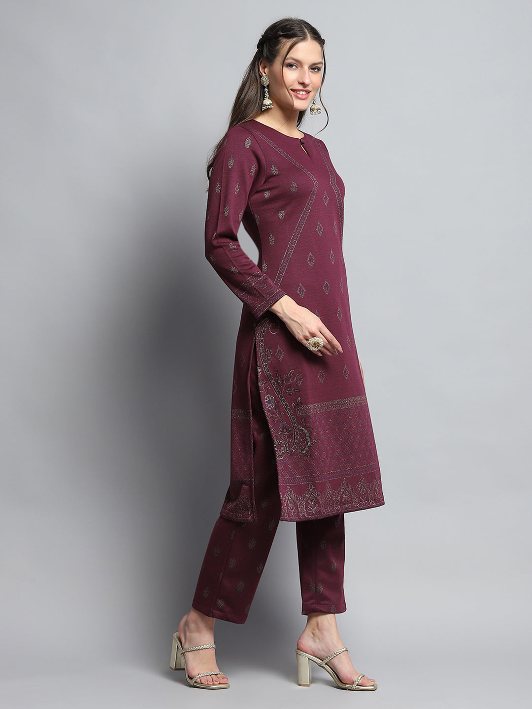 Women Burgundy Self Design Round Neck Full Sleeve Kurti Set for Winter