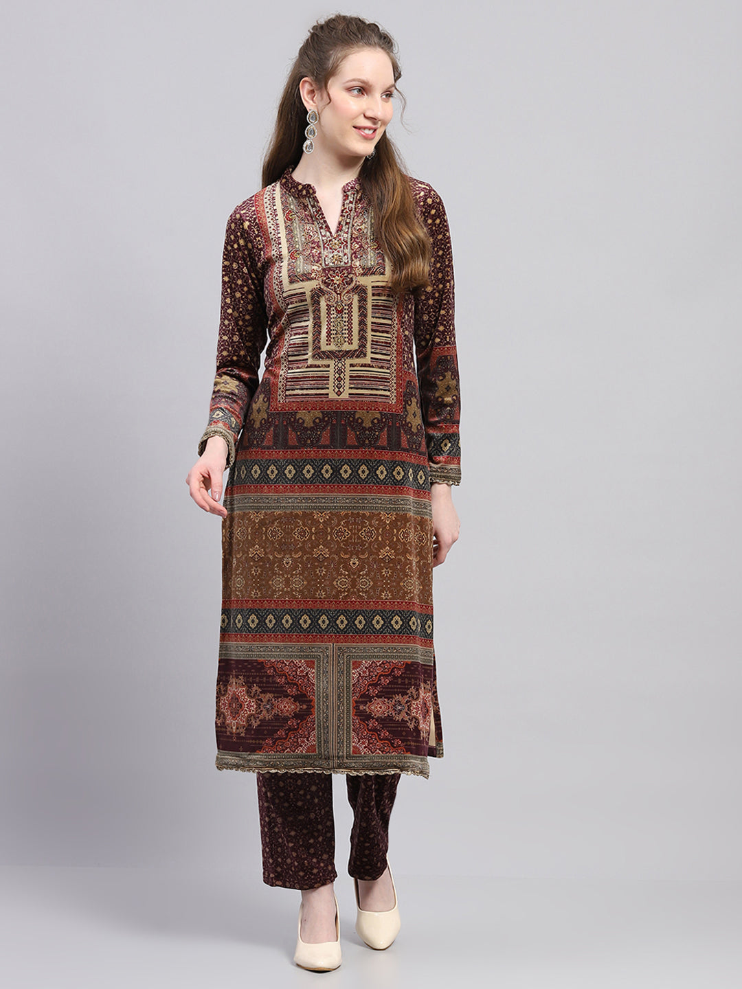 Women Maroon Printed Round Neck Full Sleeve Kurti Set for Winter