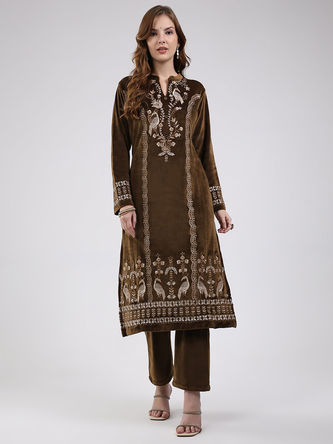Women Brown Printed Round Neck Full Sleeve Kurti Set for Winter