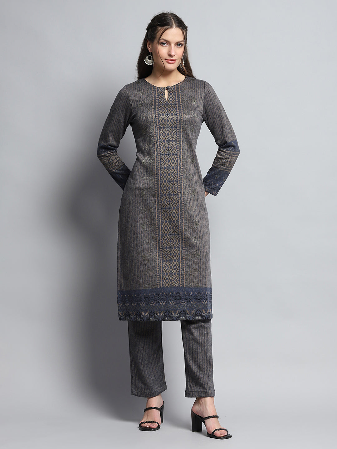 Women Navy Blue Self Design Round Neck Full Sleeve Kurti Set for Winter
