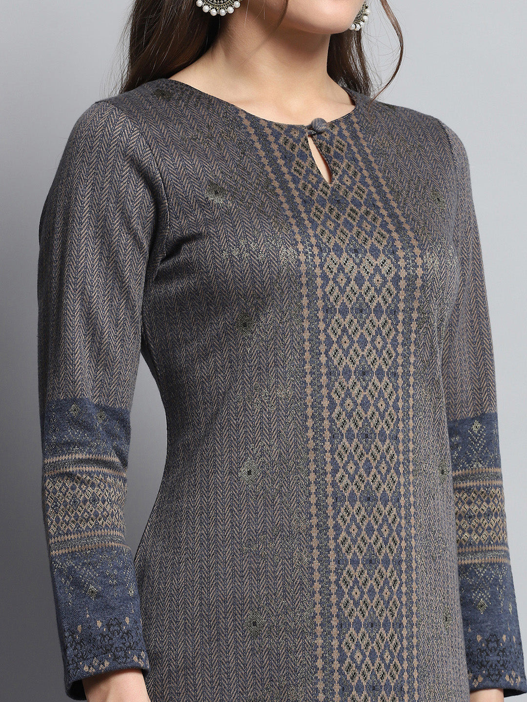 Women Navy Blue Self Design Round Neck Full Sleeve Kurti Set for Winter