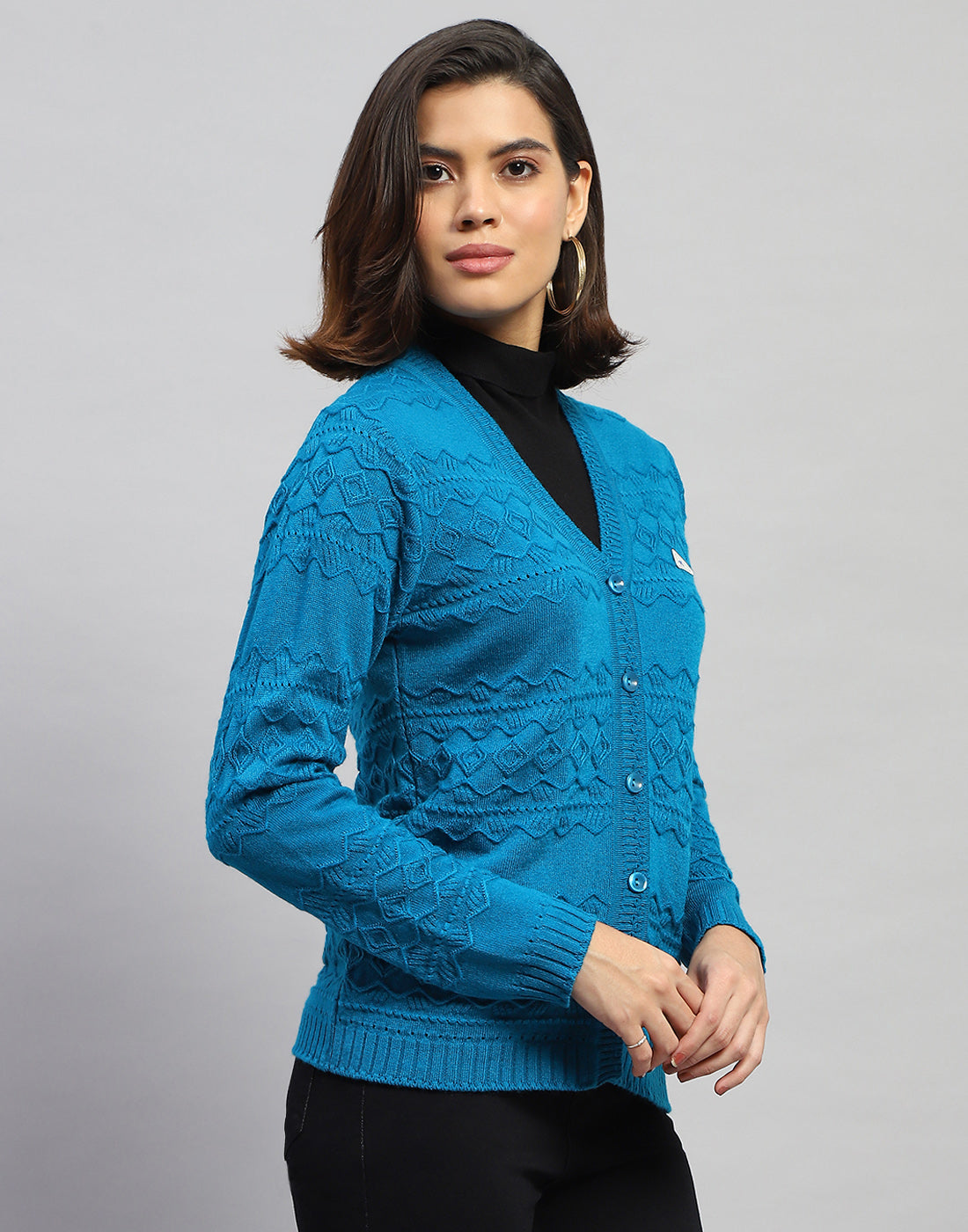 Women Blue Self Design V Neck Full Sleeve Cardigan