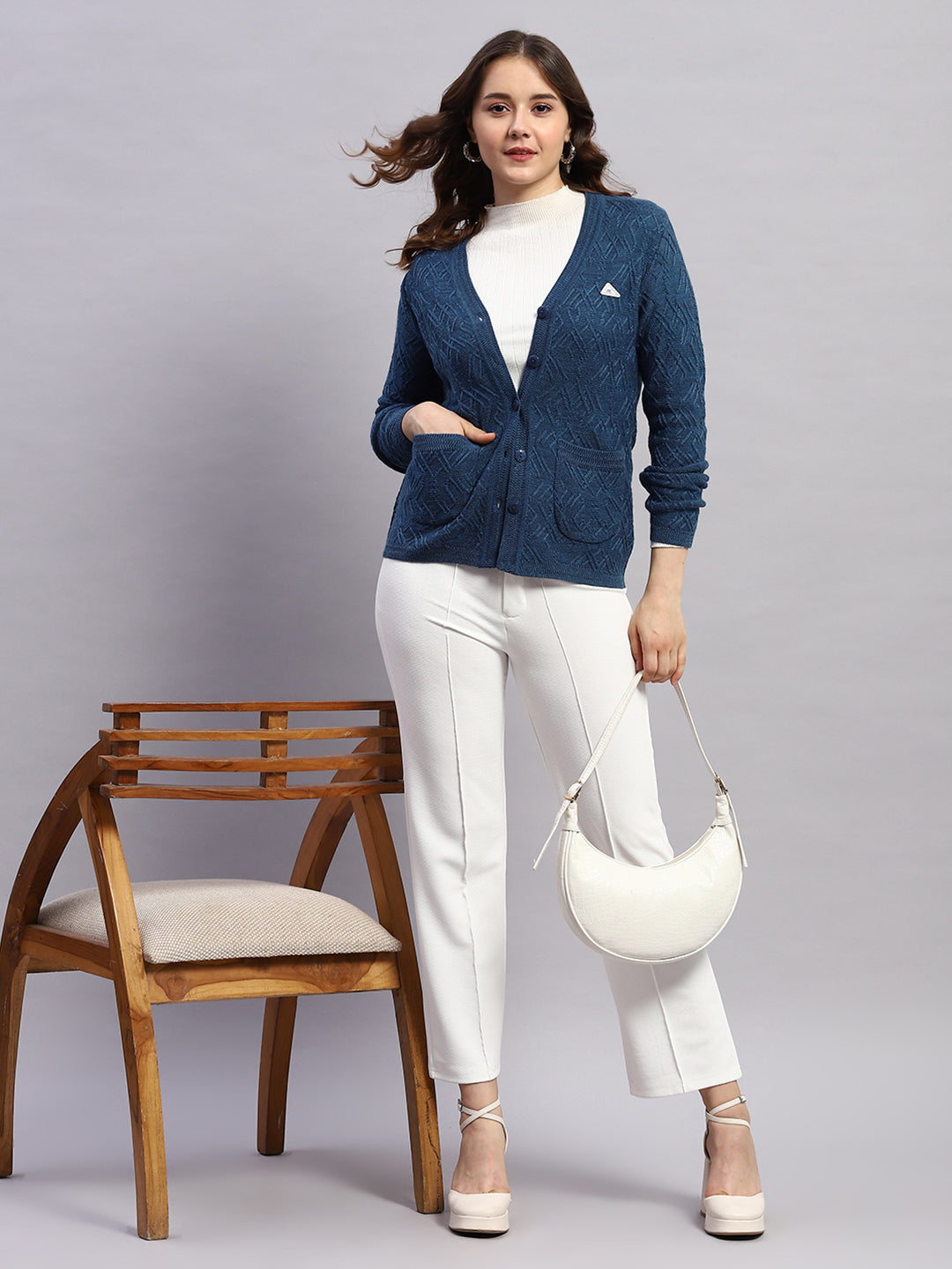 Women Blue Self Design V Neck Full Sleeve Cardigan