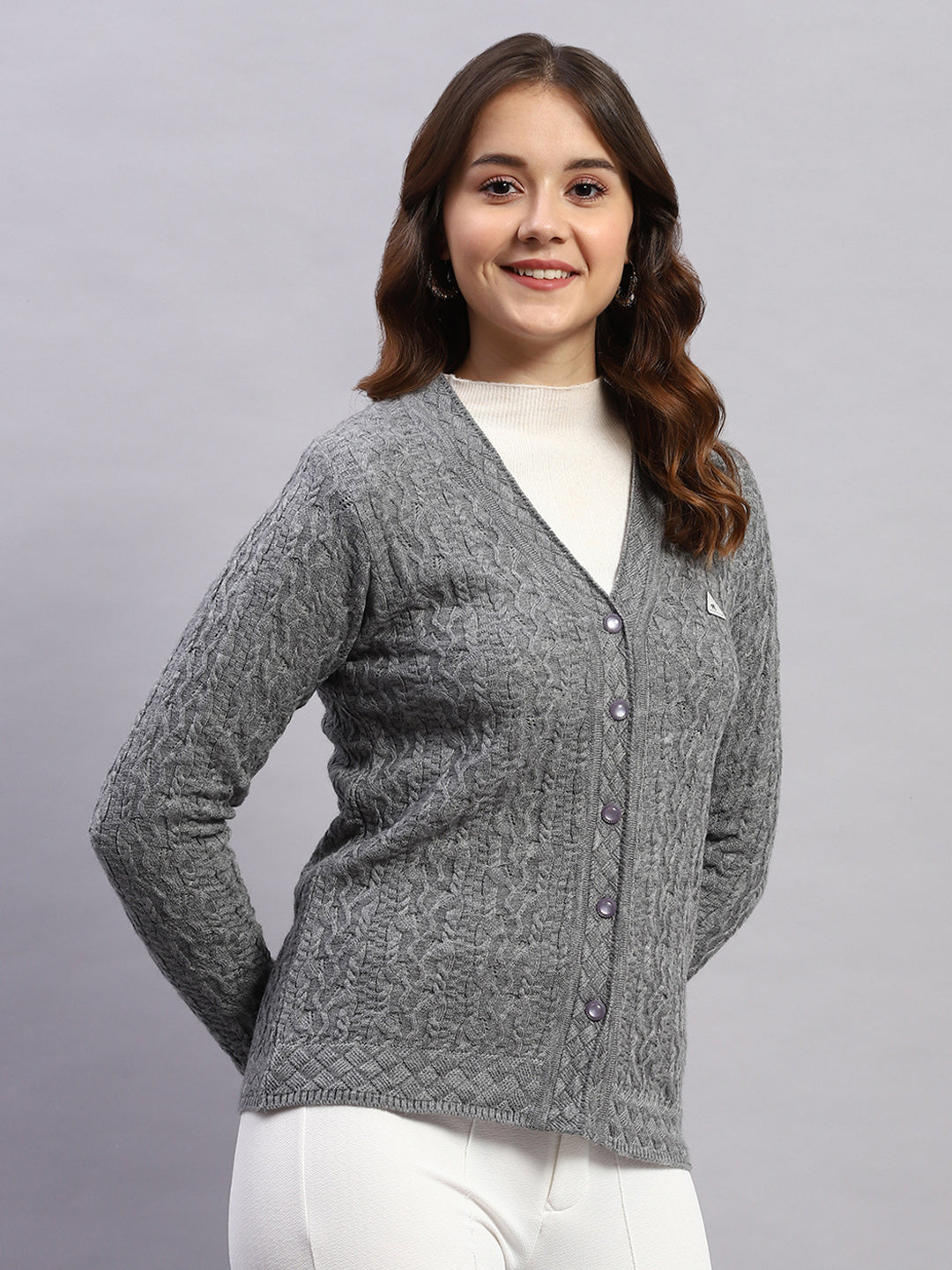 Women Grey Self Design V Neck Full Sleeve Cardigan
