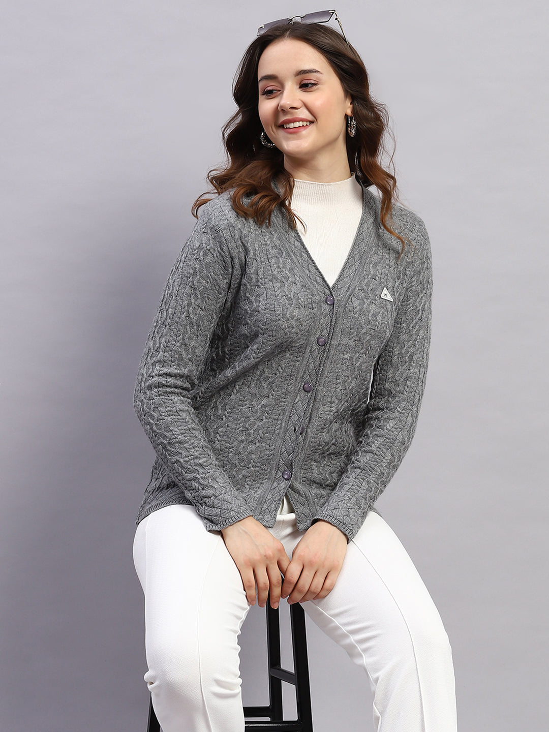 Women Grey Self Design V Neck Full Sleeve Cardigan