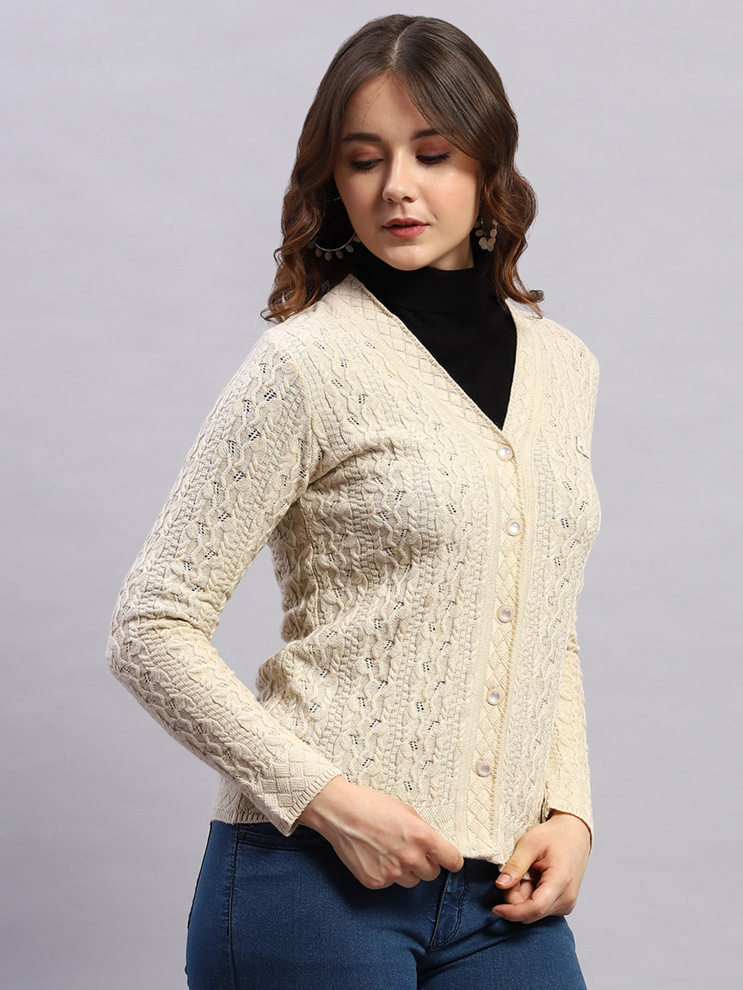Women Beige Self Design V Neck Full Sleeve Cardigan