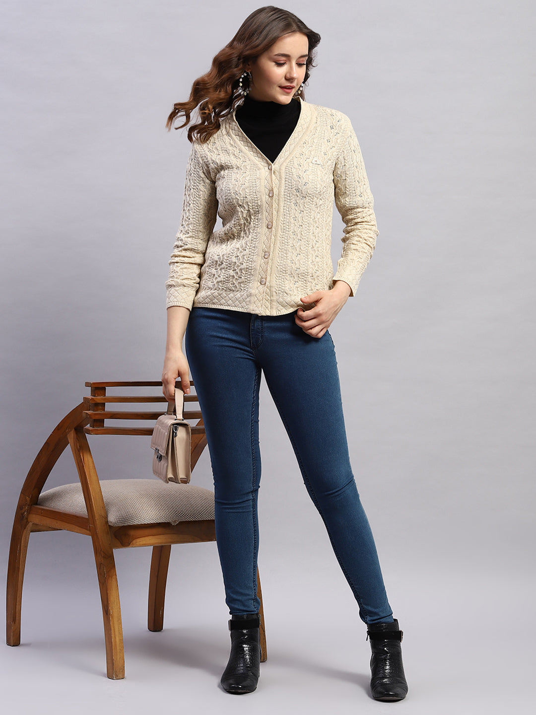 Women Beige Self Design V Neck Full Sleeve Cardigan