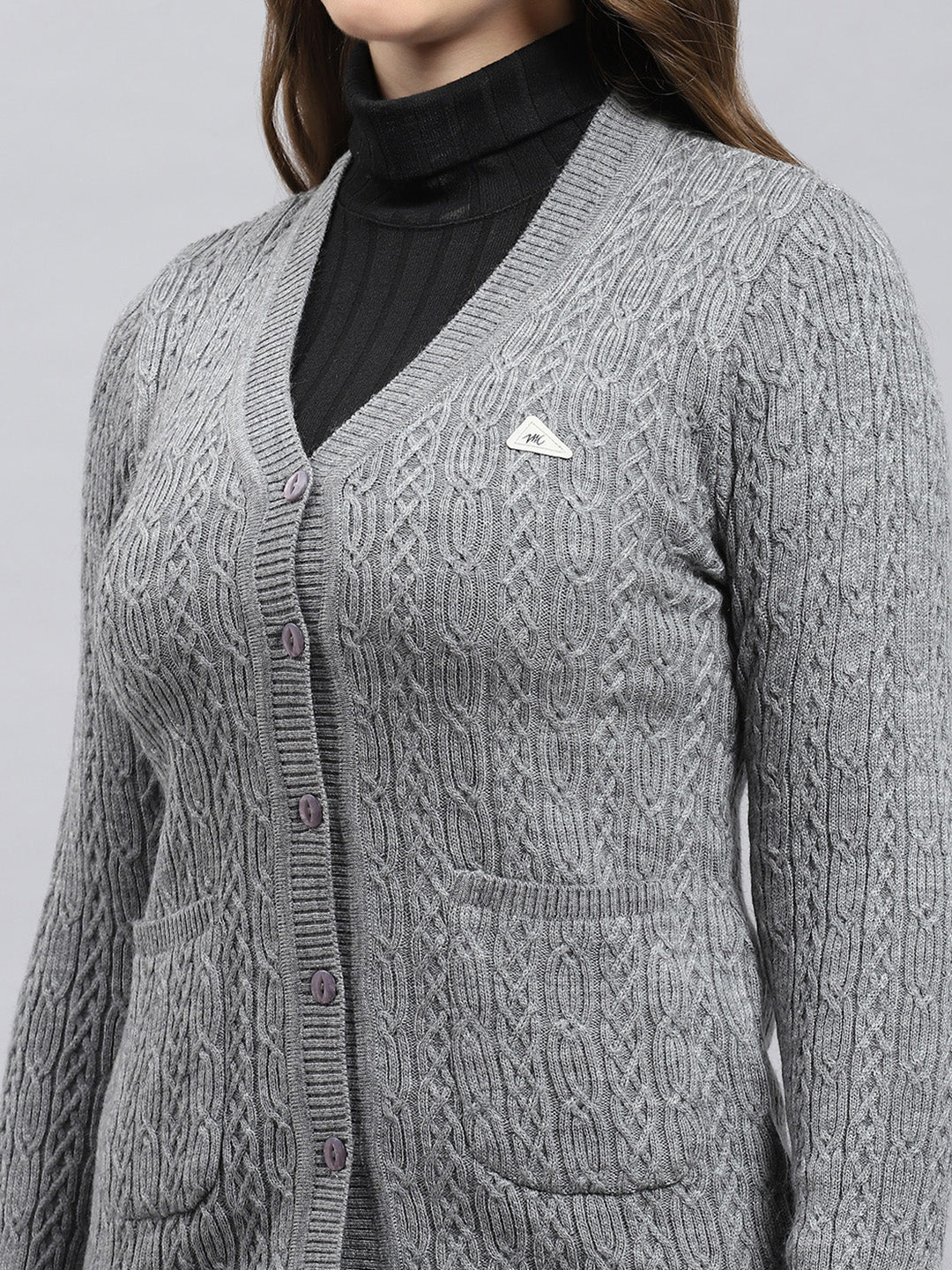 Women Grey Self Design V Neck Full Sleeve Cardigan